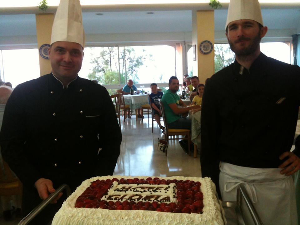 Hotel Gloria Gabicce Mare Buitenkant foto